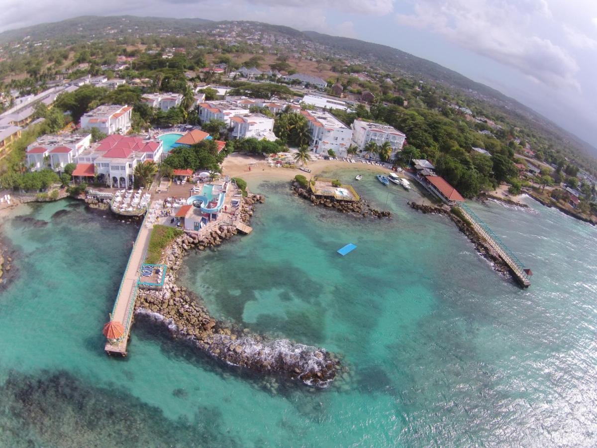 Franklyn D Resort & Spa All Inclusive Runaway Bay Kültér fotó